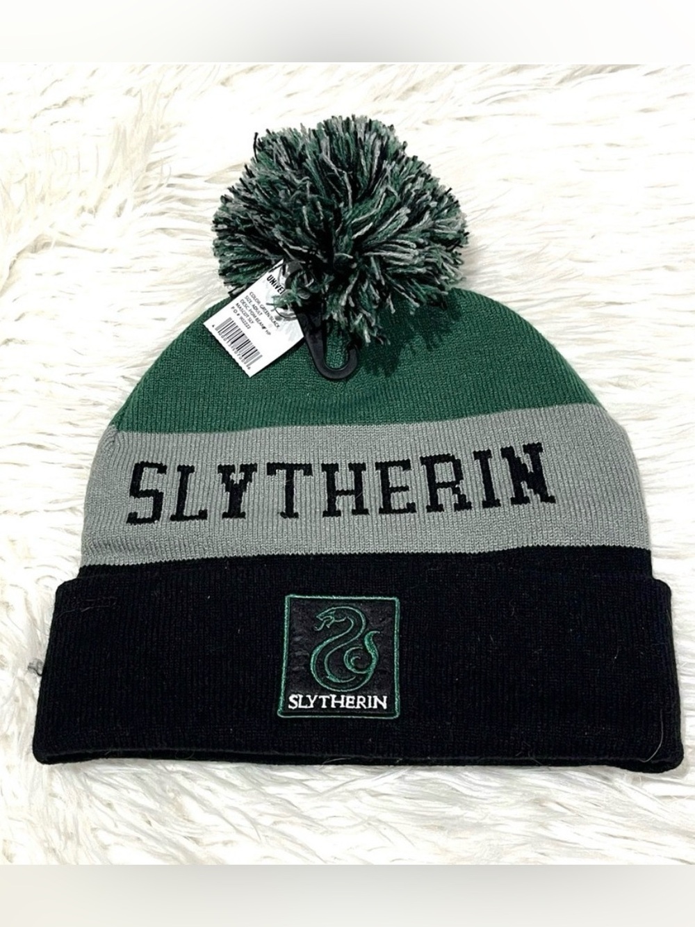 Wizarding World of Harry Potter Beanie Pom Hat Slytherin Universal Studios